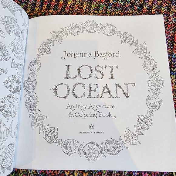 Lost Ocean an Inky Adventure & Colouring Book - Picture 4 of 12